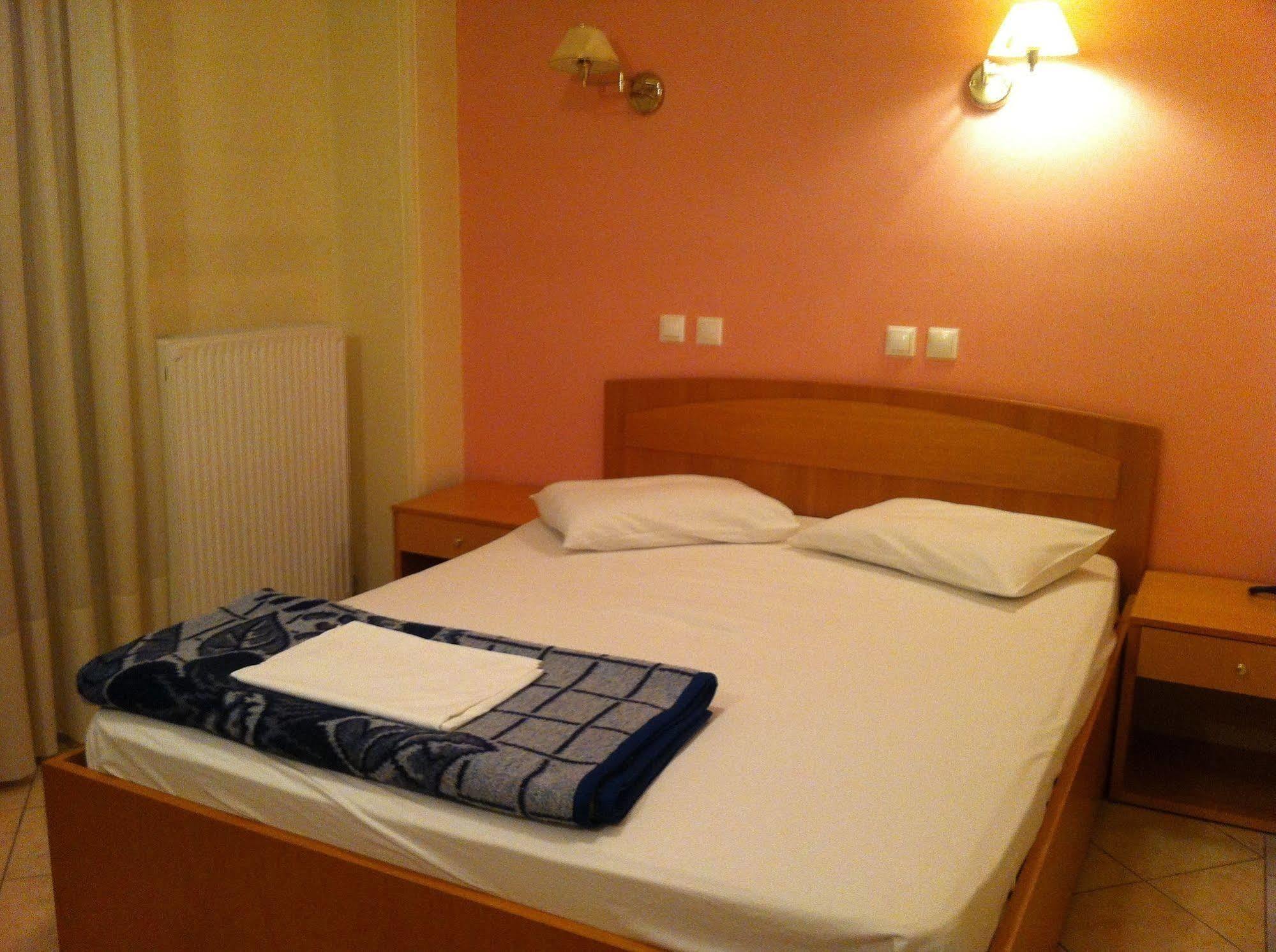 Cybele Guest Accommodation Athen Eksteriør bilde